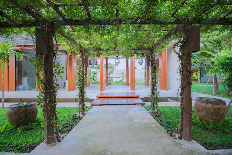 Into The Forest Resort Μπανγκόκ Εξωτερικό φωτογραφία